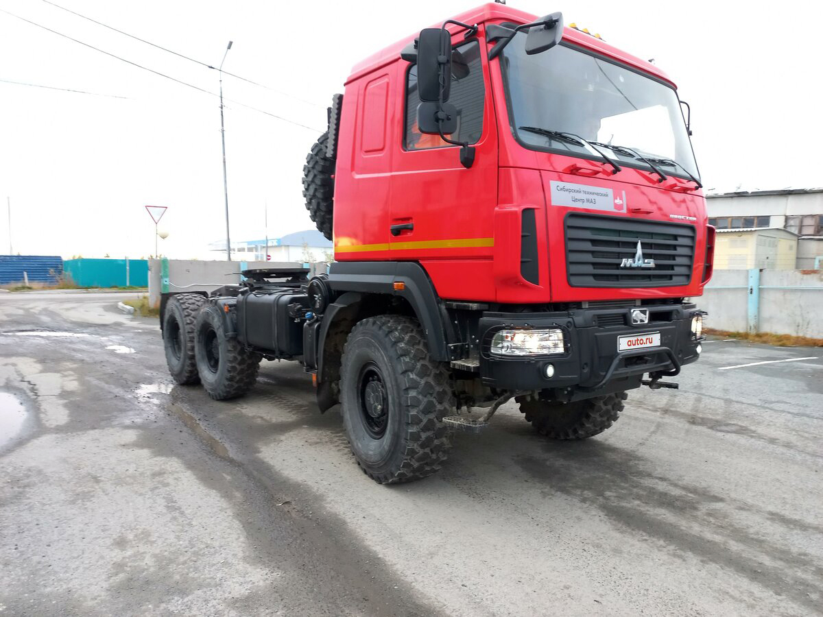 Седельный тягач МАЗ-6430 с шинами 16.00R20